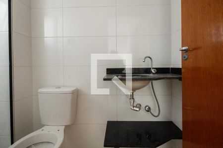 Banheiro  de apartamento à venda com 1 quarto, 32m² em Vila Carrao, São Paulo