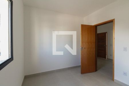 Quarto  de apartamento à venda com 1 quarto, 32m² em Vila Carrao, São Paulo