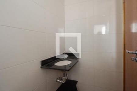Banheiro  de apartamento à venda com 1 quarto, 32m² em Vila Carrao, São Paulo