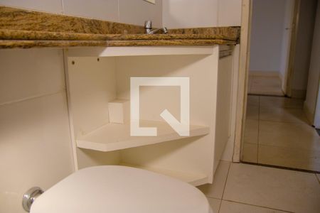 Banheiro 1 de apartamento para alugar com 3 quartos, 110m² em Setor Oeste, Goiânia