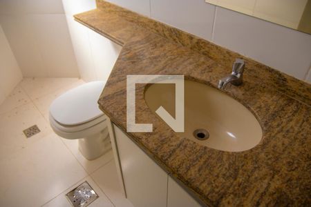 Apartamento para alugar com 110m², 3 quartos e sem vaga Apartamento para alugar com 110m², 3 quartos e sem vagaBanheiro 1