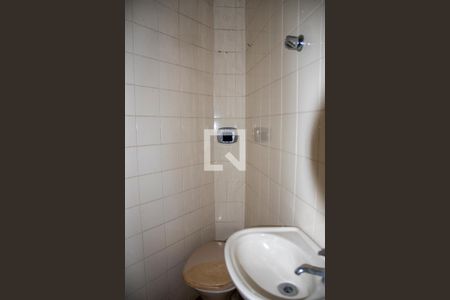 Apartamento para alugar com 110m², 3 quartos e sem vaga Apartamento para alugar com 110m², 3 quartos e sem vagaBanheiro de serviço
