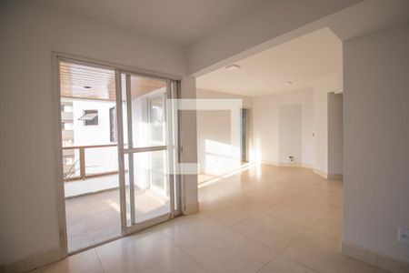 Sala de apartamento para alugar com 3 quartos, 110m² em Setor Oeste, Goiânia