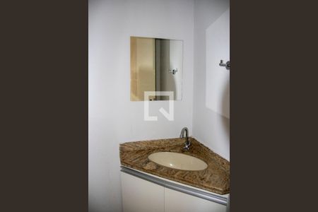Apartamento para alugar com 110m², 3 quartos e sem vaga Apartamento para alugar com 110m², 3 quartos e sem vagaBanheiro 2