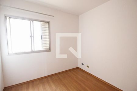 Quarto 1 de apartamento para alugar com 2 quartos, 58m² em Vila Paulicéia, São Paulo
