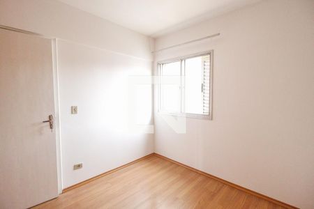 Quarto 1 de apartamento para alugar com 2 quartos, 58m² em Vila Paulicéia, São Paulo