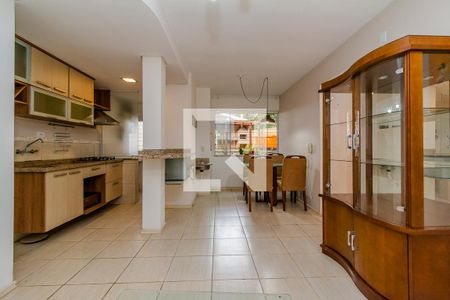 Sala de apartamento à venda com 3 quartos, 88m² em Guarujá, Porto Alegre