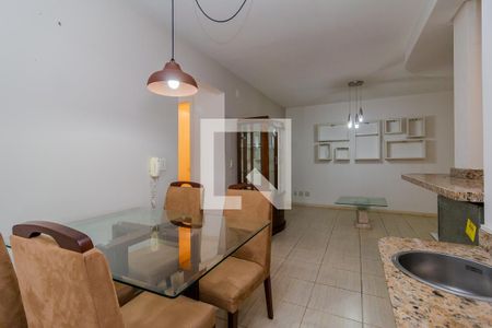 Sala de apartamento à venda com 3 quartos, 88m² em Guarujá, Porto Alegre