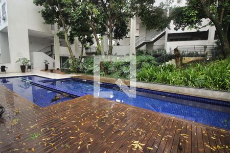 Apartamento à venda com 65m², 2 quartos e 1 vaga Apartamento à venda com 65m², 2 quartos e 1 vagaÁrea comum - Piscina