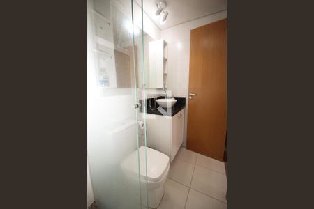 Apartamento à venda com 65m², 2 quartos e 1 vaga Apartamento à venda com 65m², 2 quartos e 1 vagaBanheiro Social