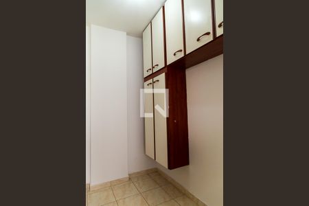 Apartamento à venda com 75m², 2 quartos e 1 vaga Apartamento à venda com 75m², 2 quartos e 1 vagaQuarto de serviço