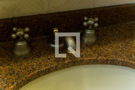 Apartamento à venda com 75m², 2 quartos e 1 vaga Apartamento à venda com 75m², 2 quartos e 1 vagaBanheiro - Torneira