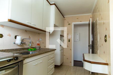Apartamento à venda com 75m², 2 quartos e 1 vaga Apartamento à venda com 75m², 2 quartos e 1 vagaCozinha