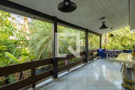 Apartamento à venda com 370m², 7 quartos e 2 vagasVaranda