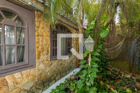 Apartamento à venda com 370m², 7 quartos e 2 vagasQuintal Térreo