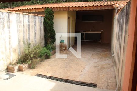 Casa de condomínio para alugar com 58m², 2 quartos e 1 vagaQuintal