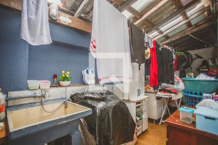 Casa à venda com 255m², 5 quartos e sem vagaÁrea de Serviço