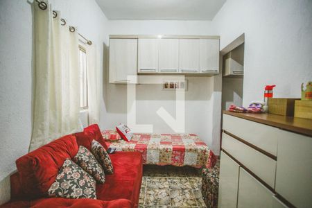 Casa à venda com 255m², 5 quartos e sem vagaSala / Quarto