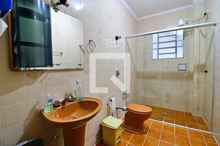 Casa para alugar com 232m², 5 quartos e 2 vagasBanheiro 1