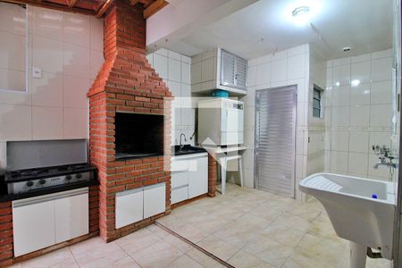 Casa para alugar com 232m², 5 quartos e 2 vagasÁrea de Serviço e Churrasqueira