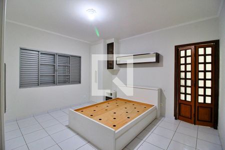 Casa para alugar com 232m², 5 quartos e 2 vagasQuarto 3