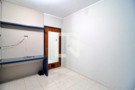 Casa para alugar com 232m², 5 quartos e 2 vagasQuarto 5