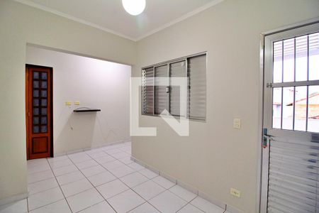 Casa para alugar com 232m², 5 quartos e 2 vagasQuarto 4