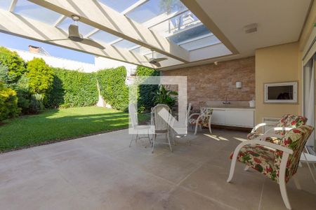 Casa à venda com 167m², 3 quartos e 3 vagasÁrea Externa