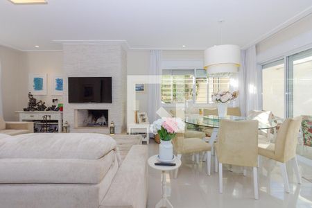 Sala  de casa à venda com 3 quartos, 167m² em Rubem Berta, Porto Alegre