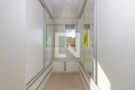 Casa à venda com 167m², 3 quartos e 3 vagasSuíte banheiro 