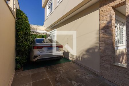 Casa à venda com 167m², 3 quartos e 3 vagasFachada 