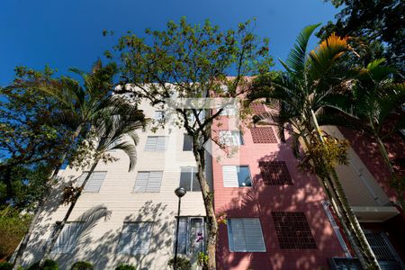 Apartamento para alugar com 75m², 3 quartos e 1 vaga Apartamento para alugar com 75m², 3 quartos e 1 vagaFachada