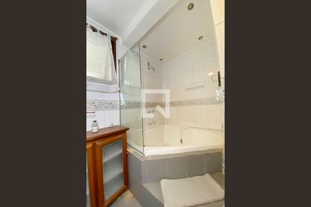 Apartamento à venda com 108m², 3 quartos e 2 vagasBanheiro