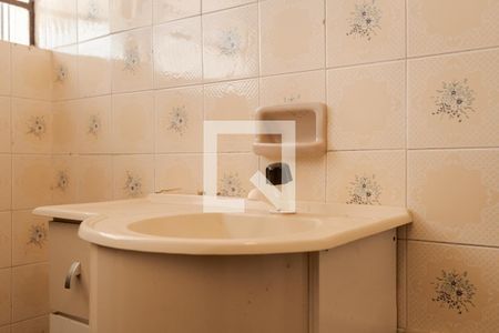 Casa à venda com 386m², 3 quartos e 2 vagasBanheiro de Serviço