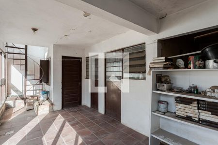 Casa à venda com 386m², 3 quartos e 2 vagasÁrea de Serviço