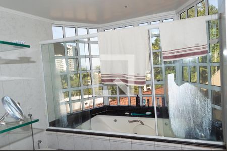 Casa à venda com 370m², 4 quartos e 2 vagasBanheiro da Suíte 4