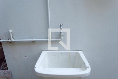 Casa à venda com 370m², 4 quartos e 2 vagasDetalhe da area de serviço