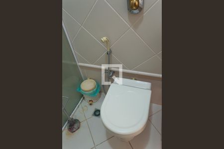 Casa à venda com 370m², 4 quartos e 2 vagasDetalhe banheiro 2