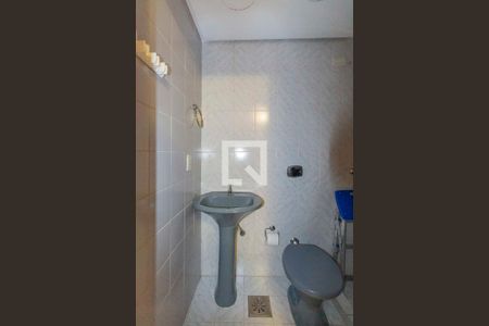 Apartamento à venda com 146m², 3 quartos e 2 vagasBanheiro de Serviço