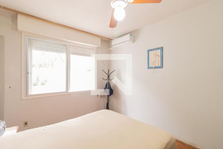 Casa à venda com 215m², 4 quartos e 2 vagasQuarto 3 - Suíte