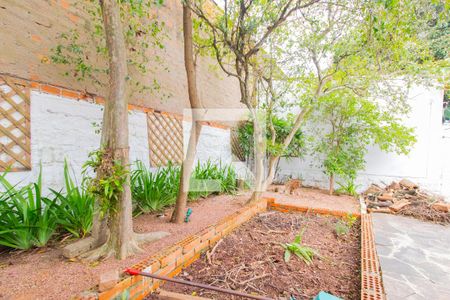 Casa à venda com 215m², 4 quartos e 2 vagasQuintal