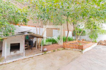 Casa à venda com 215m², 4 quartos e 2 vagasQuintal