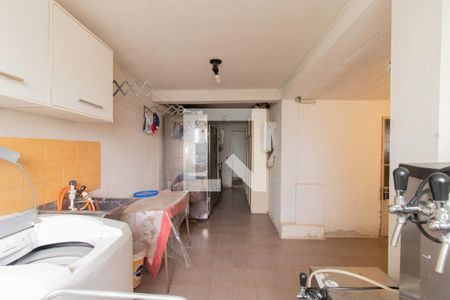 Casa à venda com 215m², 4 quartos e 2 vagasÁrea de Serviço