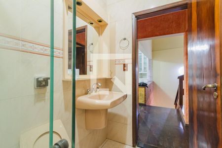 Casa à venda com 226m², 3 quartos e sem vaga Casa à venda com 226m², 3 quartos e sem vagaBanheiro