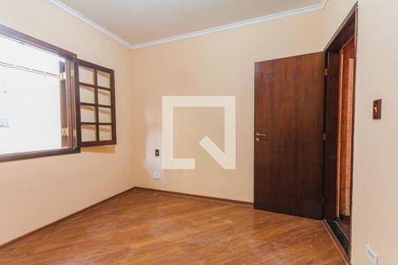 Casa à venda com 226m², 3 quartos e sem vaga Casa à venda com 226m², 3 quartos e sem vagaQuarto 1