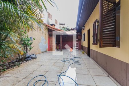 Casa à venda com 226m², 3 quartos e sem vaga Casa à venda com 226m², 3 quartos e sem vagaQuintal