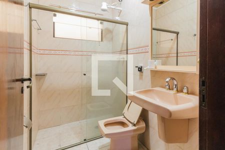 Casa à venda com 226m², 3 quartos e sem vaga Casa à venda com 226m², 3 quartos e sem vagaBanheiro