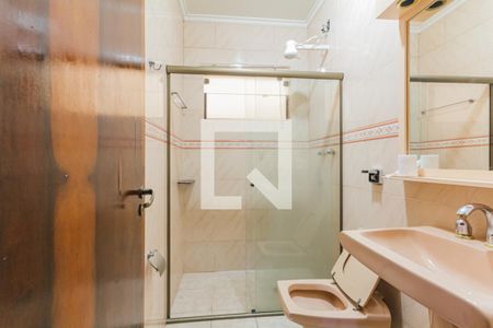 Casa à venda com 226m², 3 quartos e sem vaga Casa à venda com 226m², 3 quartos e sem vagaBanheiro