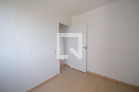 Quarto 1 de apartamento para alugar com 2 quartos, 38m² em Parque da Fonte, São José dos Pinhais