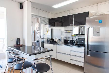 Apartamento à venda com 83m², 3 quartos e 2 vagasCozinha